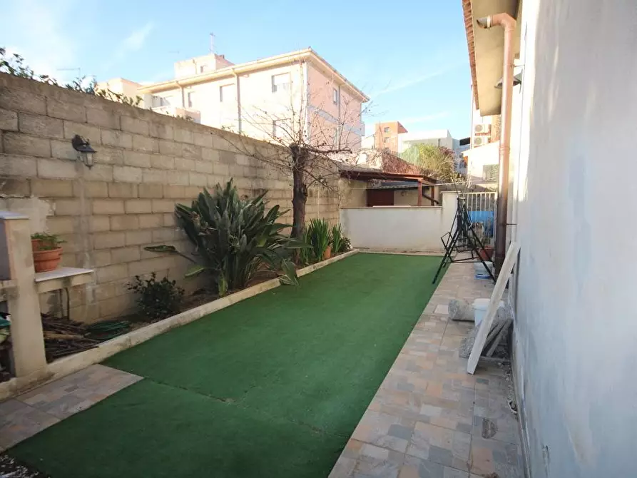 Immagine 17 di Villa in vendita  in Via Bramante a Olbia