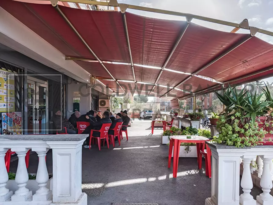 Immagine 3 di Locale commerciale in vendita  in via atene a Ciampino