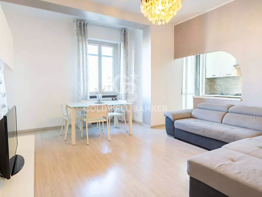 Immagine 1 di Appartamento in vendita  in Via Barnaba Oriani a Milano