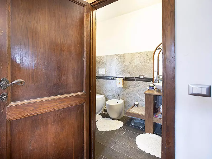 Immagine 11 di Rustico / casale in vendita  in Strada Provinciale Bomarzese a Bomarzo