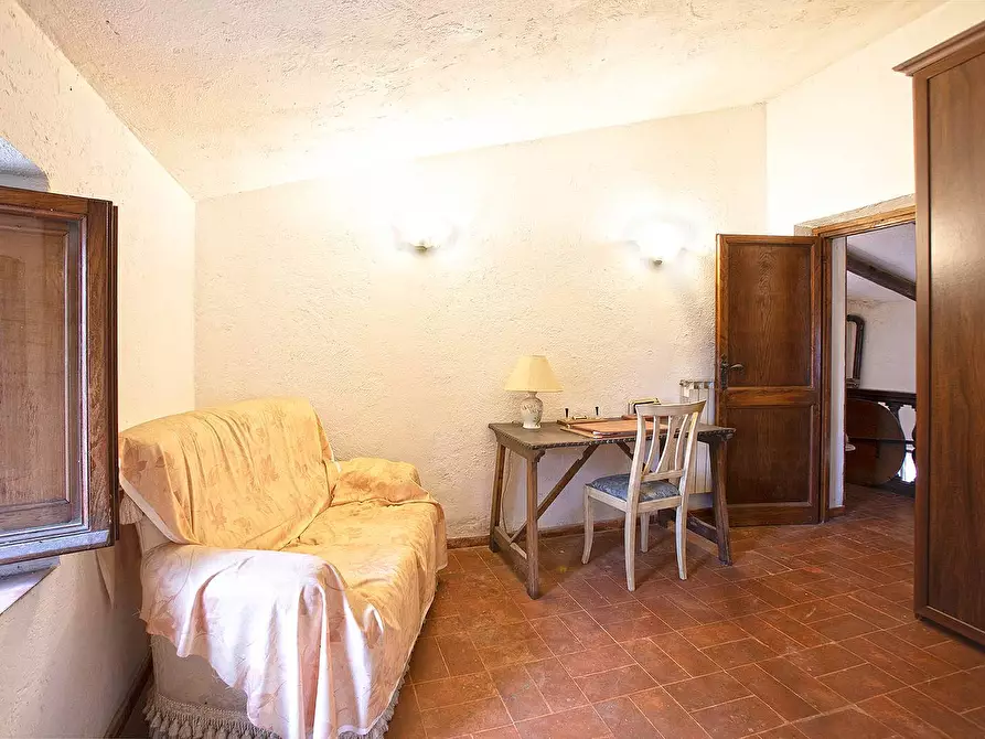 Immagine 26 di Rustico / casale in vendita  in Strada Provinciale Bomarzese a Bomarzo