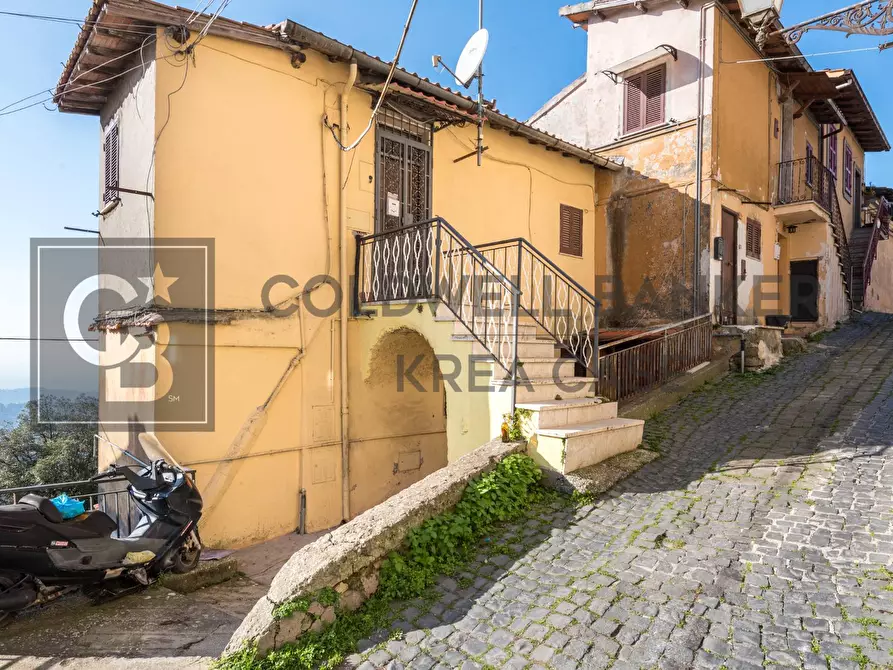 Immagine 14 di Appartamento in vendita  in Via della Costarella a Rocca Di Papa