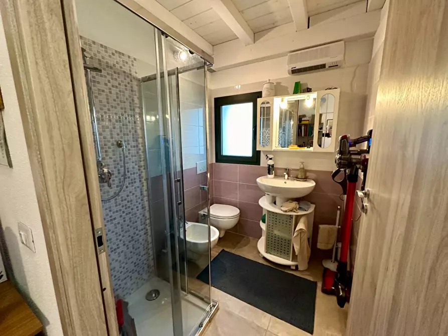 Immagine 22 di Villa in vendita  in Strada statale 125 a Olbia