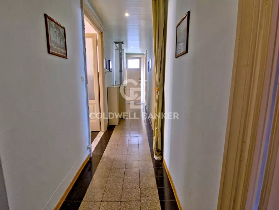 Immagine 17 di Appartamento in vendita  in Via Ninci a Portoferraio