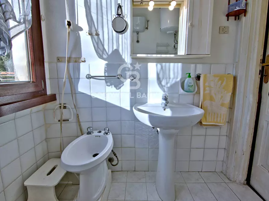 Immagine 28 di Appartamento in vendita  in Via Ninci a Portoferraio