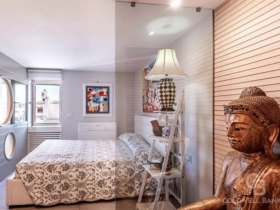 Immagine 24 di Appartamento in vendita  in Via Archimede a Roma