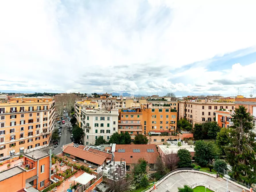 Immagine 1 di Appartamento in vendita  in Via Gaetano Sacchi a Roma