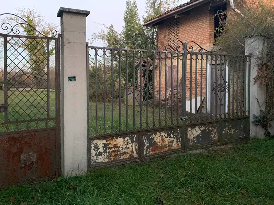 Immagine 23 di Castello in vendita  in Frazione gatti a Rocchetta Tanaro
