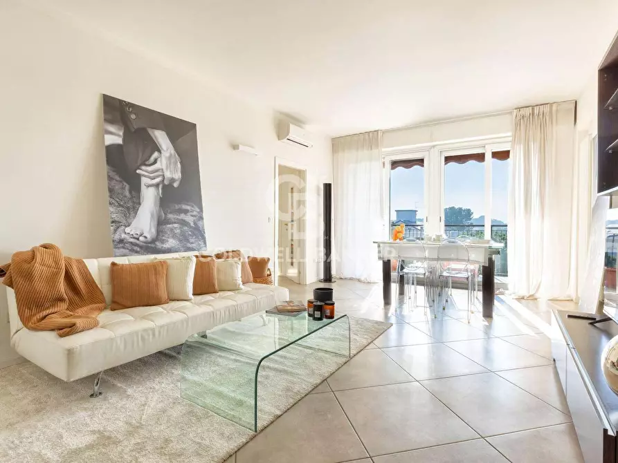 Immagine 2 di Appartamento in vendita  in Viale Dante Alighieri a Riccione