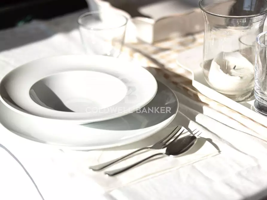 Immagine 16 di Appartamento in vendita  in Viale Dante Alighieri a Riccione