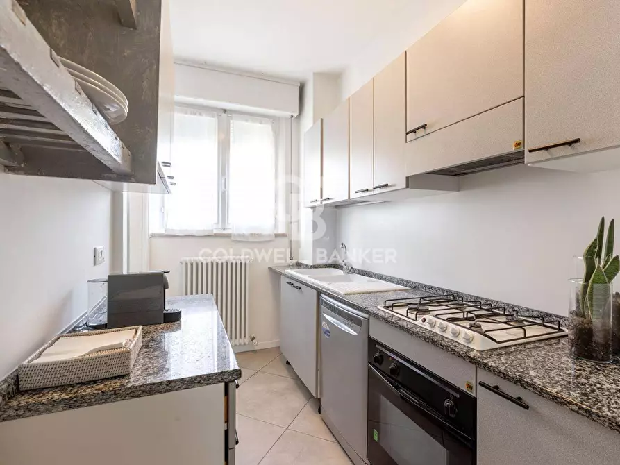 Immagine 21 di Appartamento in vendita  in Viale Dante Alighieri a Riccione