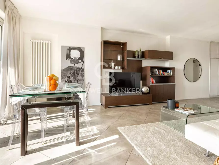 Immagine 19 di Appartamento in vendita  in Viale Dante Alighieri a Riccione