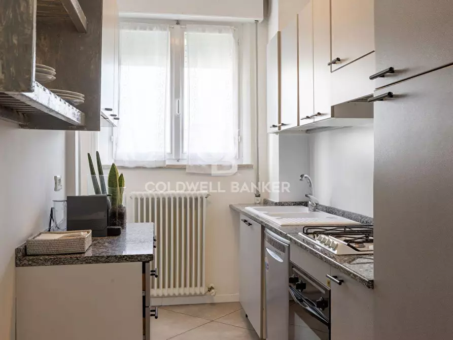 Immagine 22 di Appartamento in vendita  in Viale Dante Alighieri a Riccione