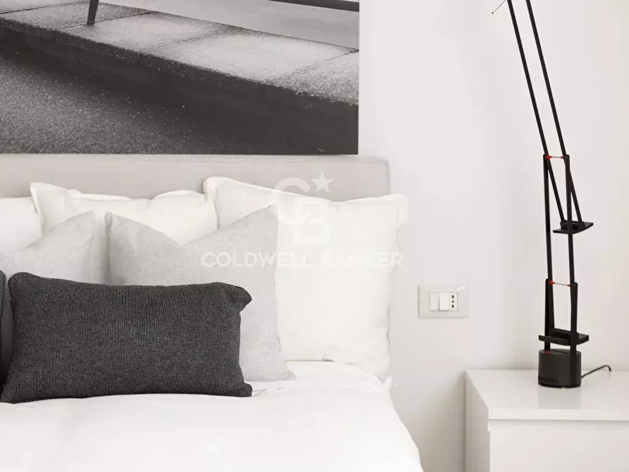 Immagine 9 di Appartamento in vendita  in Viale Dante Alighieri a Riccione