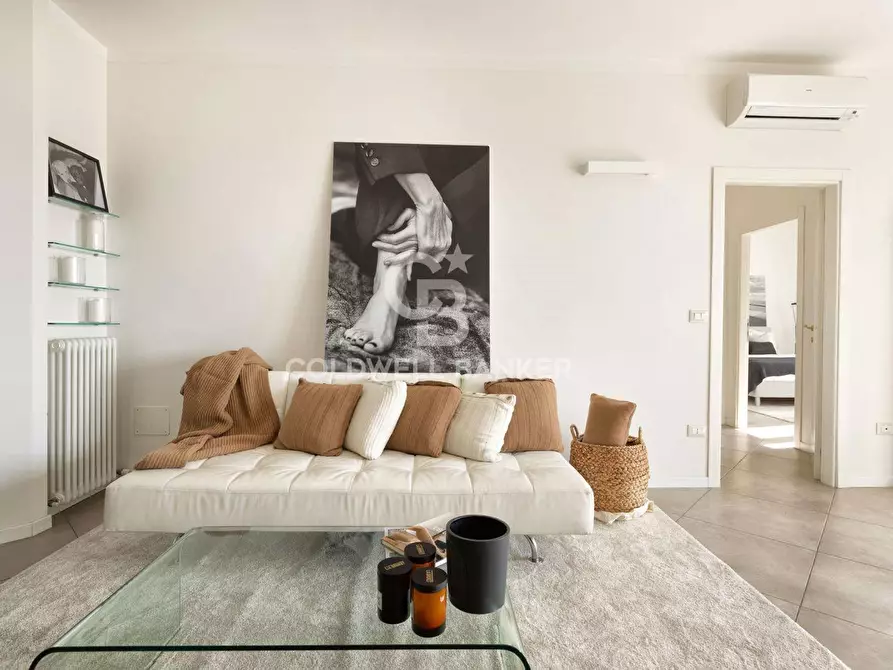 Immagine 18 di Appartamento in vendita  in Viale Dante Alighieri a Riccione