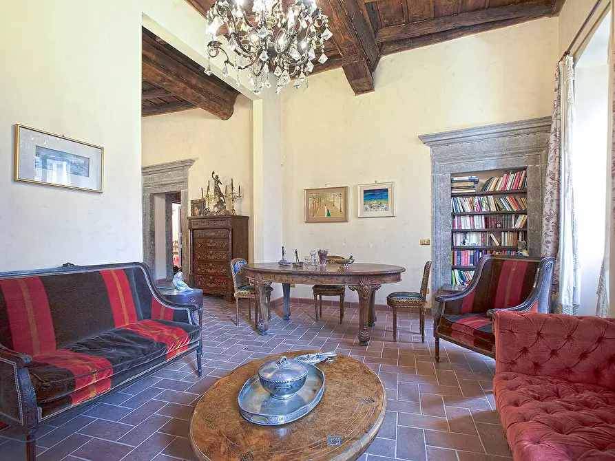 Immagine 2 di Appartamento in vendita  in Via Romanelli a Viterbo