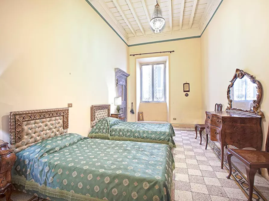 Immagine 19 di Appartamento in vendita  in Via Romanelli a Viterbo