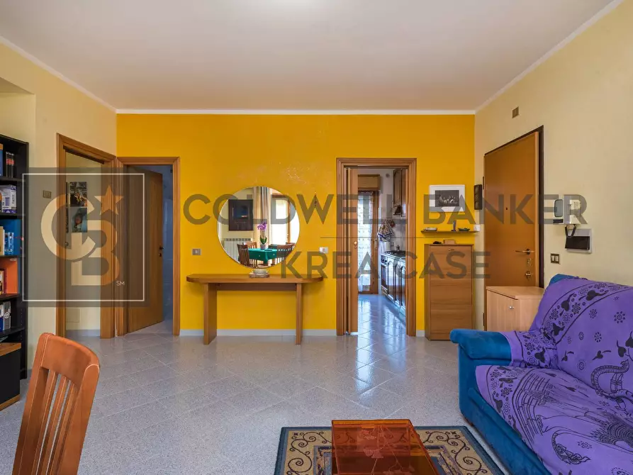 Immagine 8 di Appartamento in vendita  in Via Servilia a Roma