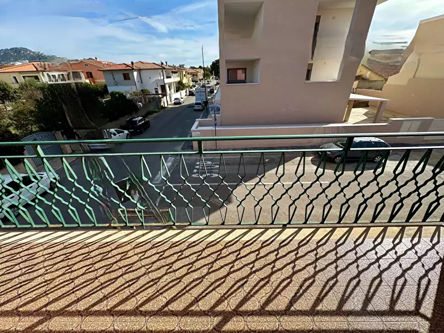 Immagine 15 di Casa indipendente in vendita  in VIA VASARI a Olbia