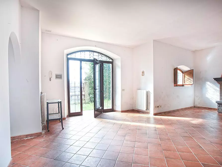 Immagine 21 di Villa in vendita  in Via del Colle a Viterbo