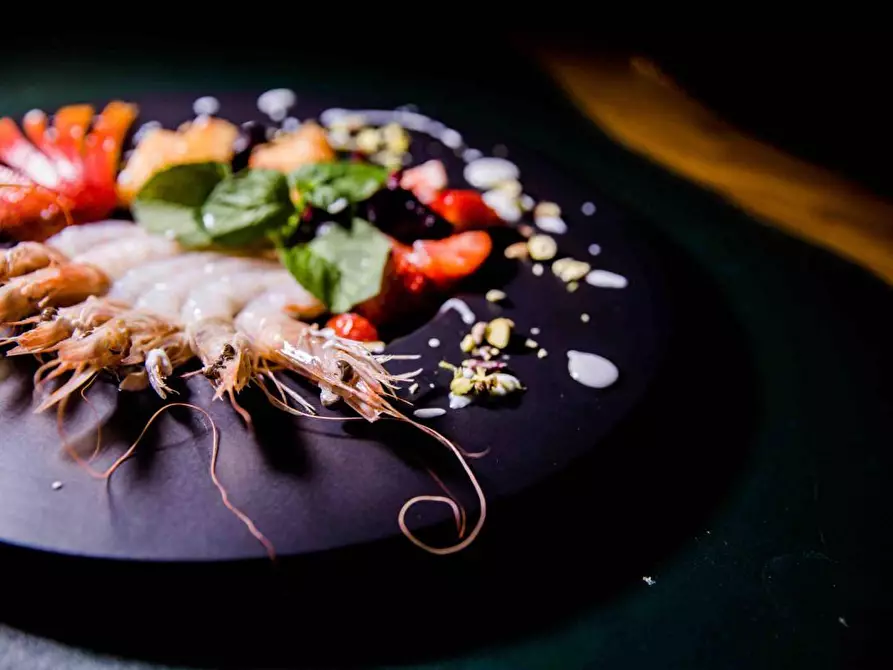 Immagine 12 di Locale commerciale in vendita  in via gabriele d'annunzio a Riccione