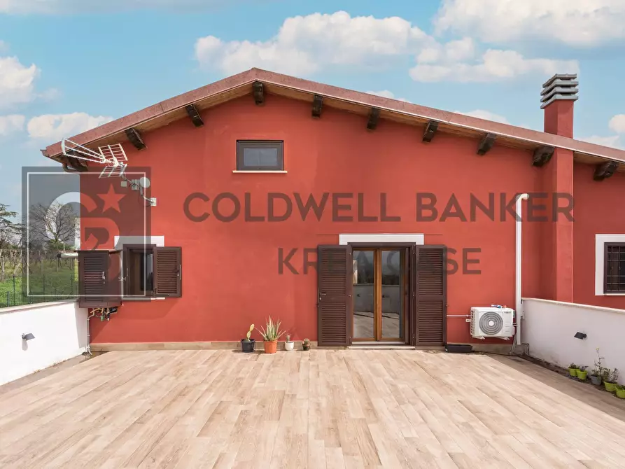 Immagine 22 di Villa in vendita  in Via Colle Scossite a Zagarolo