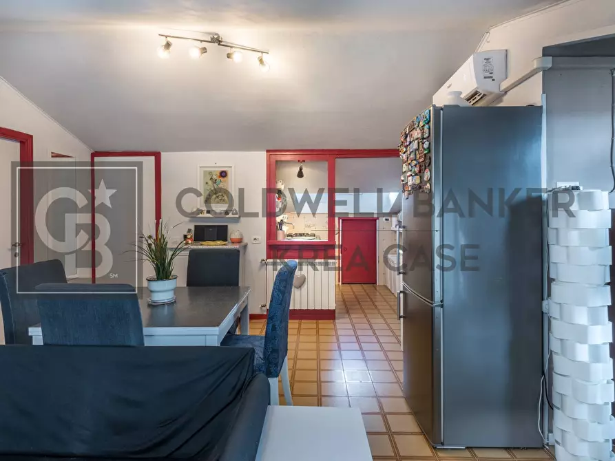 Immagine 1 di Appartamento in vendita  in Via Vigne di Morena a Roma