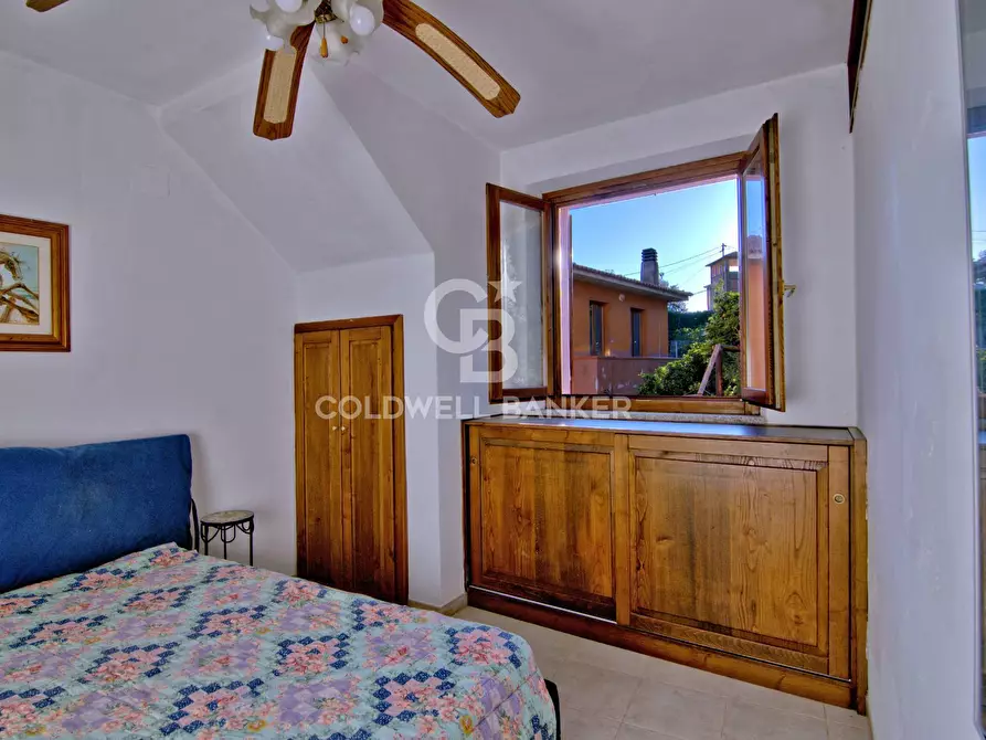 Immagine 15 di Villa in vendita  in Via della Marina a Portoferraio