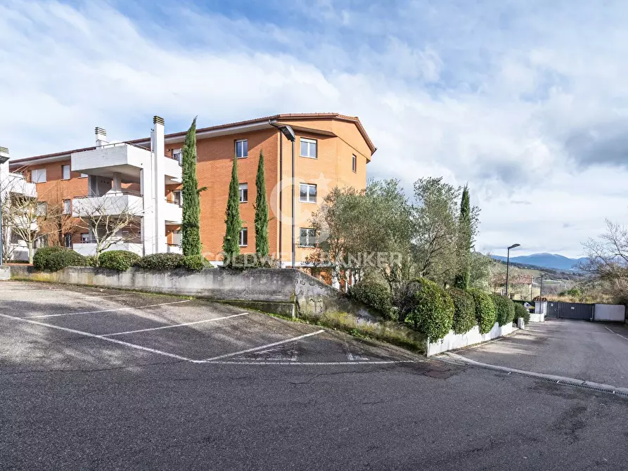 Immagine 27 di Appartamento in vendita  in Via Leonardo da Vinci a Orte