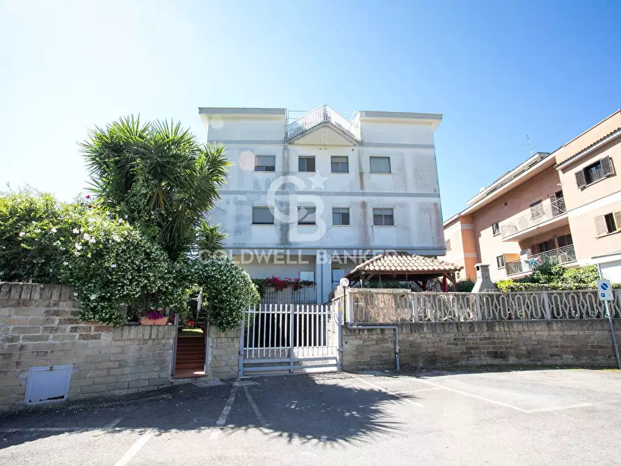 Immagine 29 di Appartamento in vendita  in VIA DELLA FORNACETTA a Santa Marinella