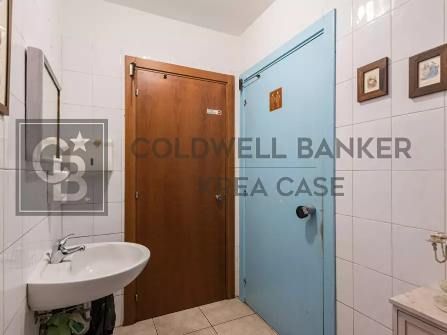 Immagine 14 di Bar / Ristorante in vendita  in Via Monte Grappa a Ciampino