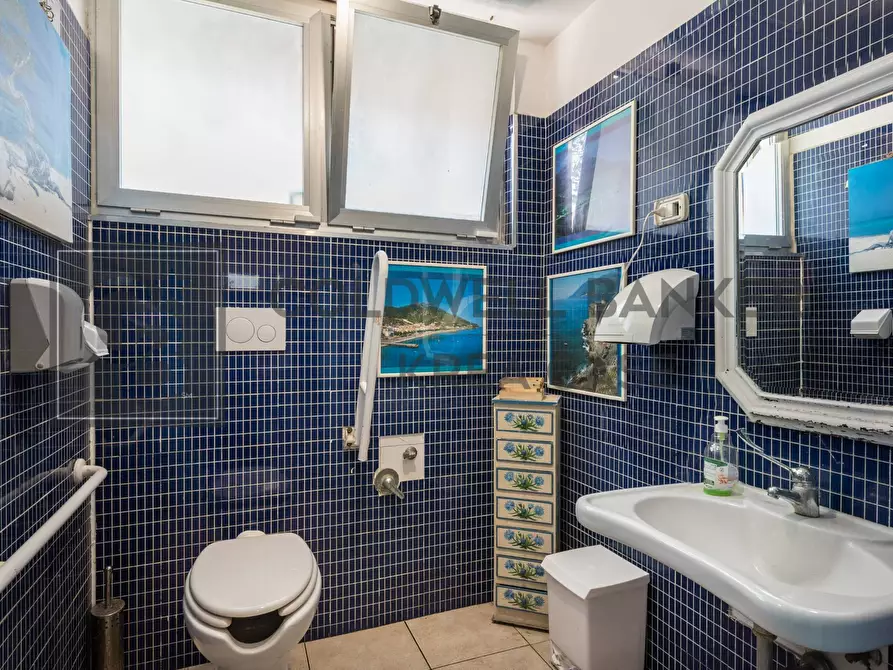 Immagine 15 di Bar / Ristorante in vendita  in Via Monte Grappa a Ciampino