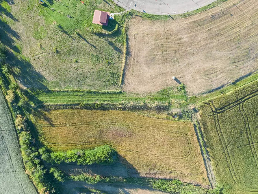 Immagine 8 di Terreno residenziale in vendita  in Via Pulzona a Saludecio