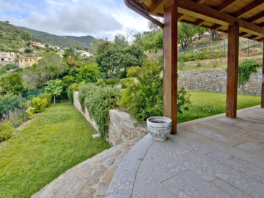 Immagine 9 di Villa in vendita  in Via delle Buche a Marciana