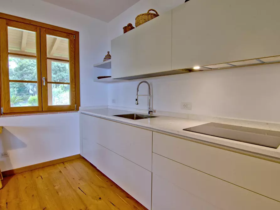 Immagine 27 di Villa in vendita  in Via delle Buche a Marciana