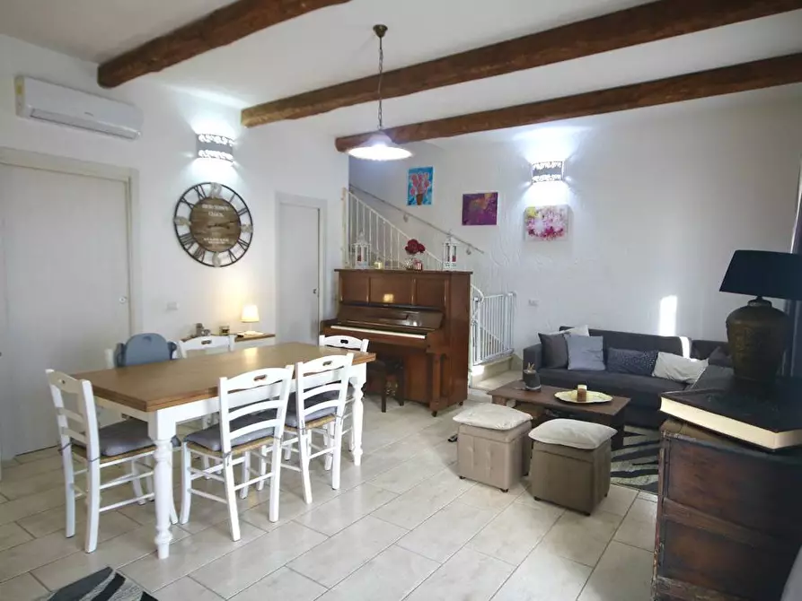 Immagine 5 di Appartamento in vendita  in Via Bramante a Olbia