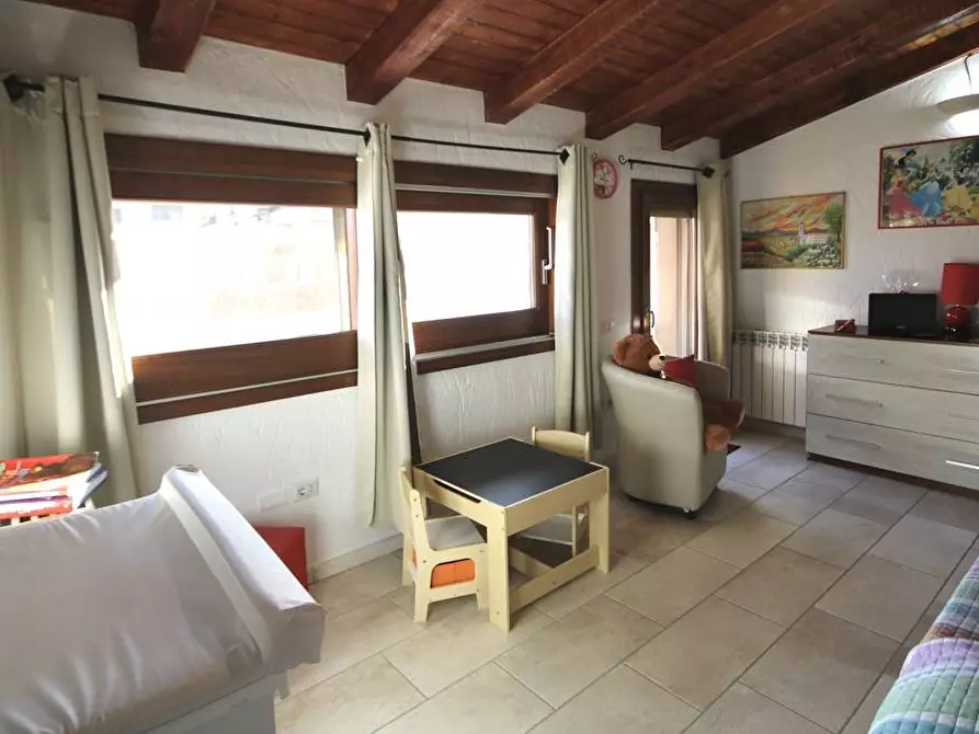 Immagine 12 di Appartamento in vendita  in Via Bramante a Olbia