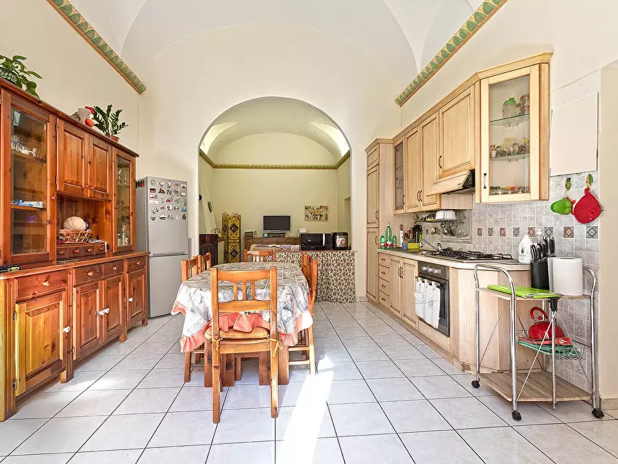 Immagine 4 di Appartamento in vendita  in Via Zepponami a Montefiascone