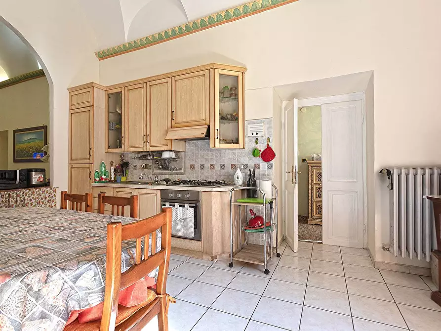 Immagine 5 di Appartamento in vendita  in Via Zepponami a Montefiascone