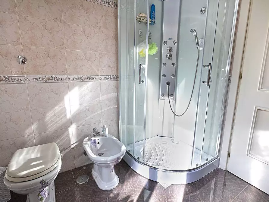 Immagine 15 di Appartamento in vendita  in Via Zepponami a Montefiascone