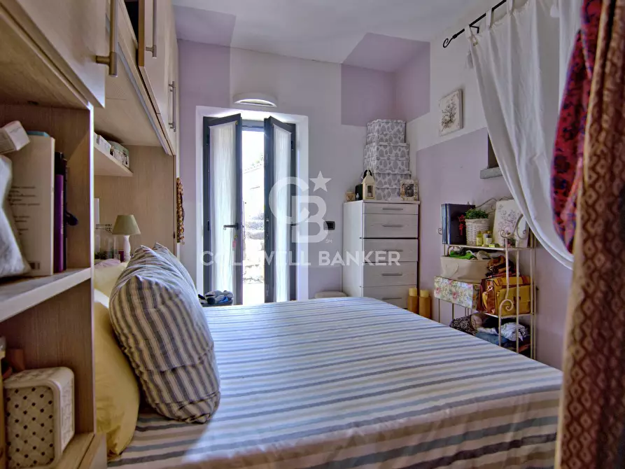 Immagine 17 di Appartamento in vendita  in Via della Costa a Campo Nell'elba