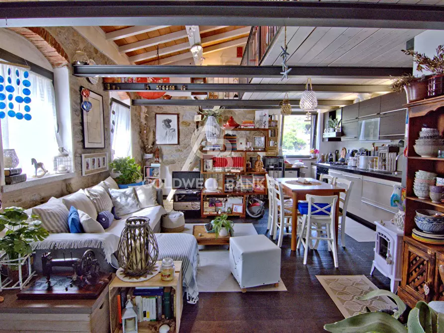 Immagine 7 di Appartamento in vendita  in Via della Costa a Campo Nell'elba