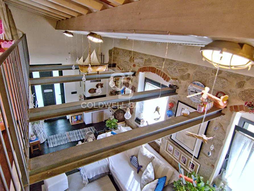 Immagine 25 di Appartamento in vendita  in Via della Costa a Campo Nell'elba