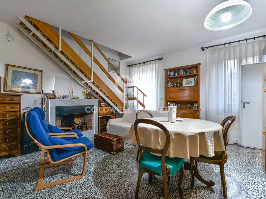 Immagine 26 di Villa in vendita  in Via degli Alberi a Campo Nell'elba