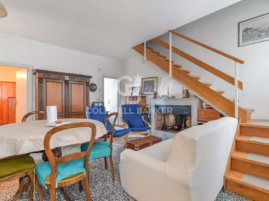 Immagine 28 di Villa in vendita  in Via degli Alberi a Campo Nell'elba