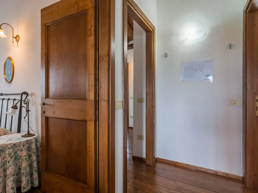 Immagine 30 di Rustico / casale in vendita  in Strada del breccione a San Costanzo