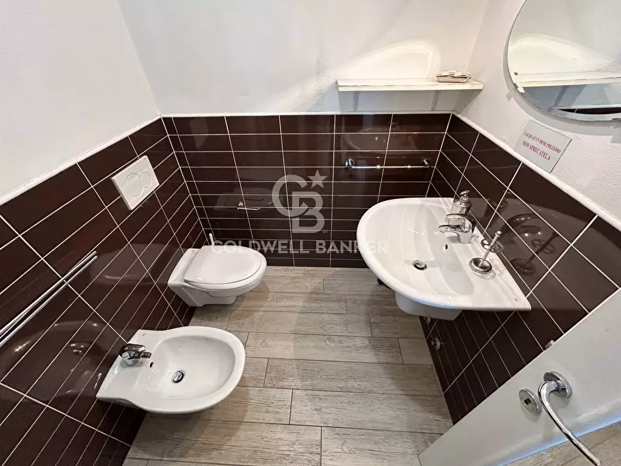 Immagine 11 di Appartamento in vendita  in Viale Elba a Campo Nell'elba