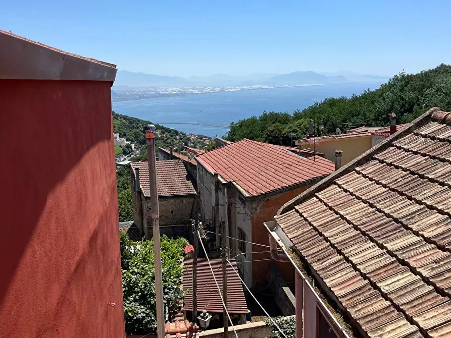 Immagine 26 di Appartamento in vendita  in VIA IACONTI a Vietri Sul Mare