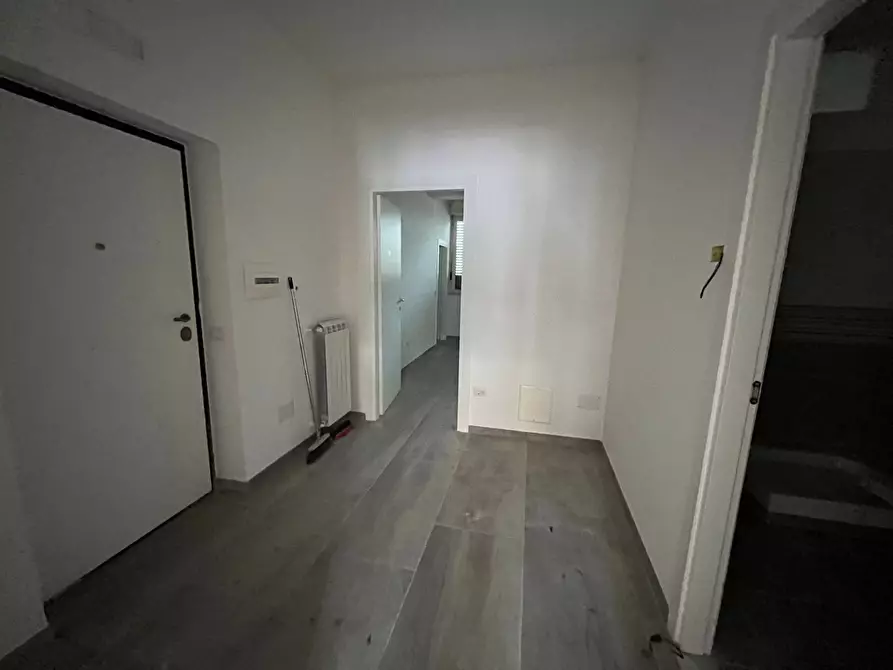 Immagine 8 di Ufficio in vendita  in Viale Learco Guerra a Cercola