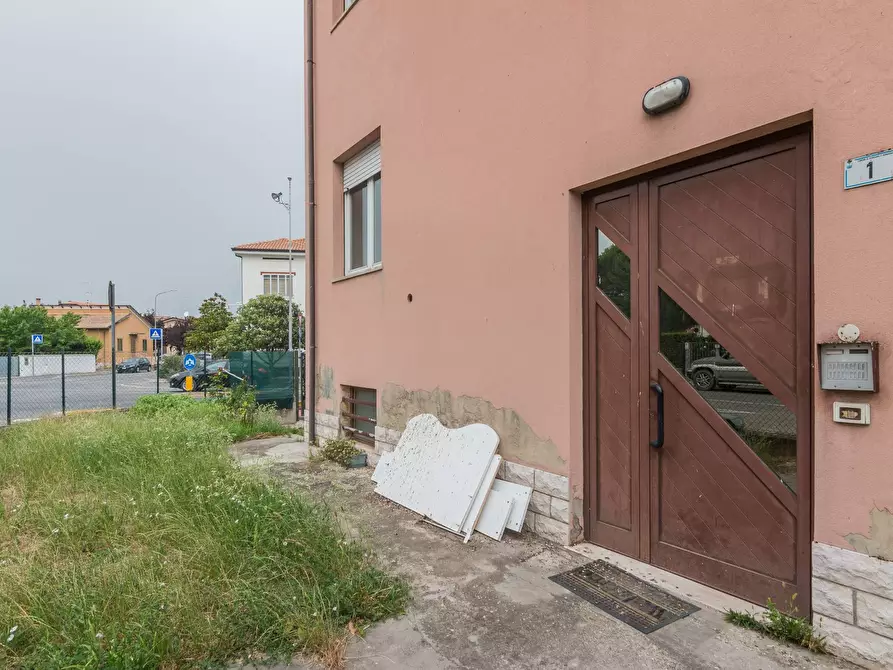 Immagine 16 di Palazzo in vendita  in Via Abbazia a Morciano Di Romagna